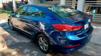 Hyundai Elantra GLS Premium Azul 2017