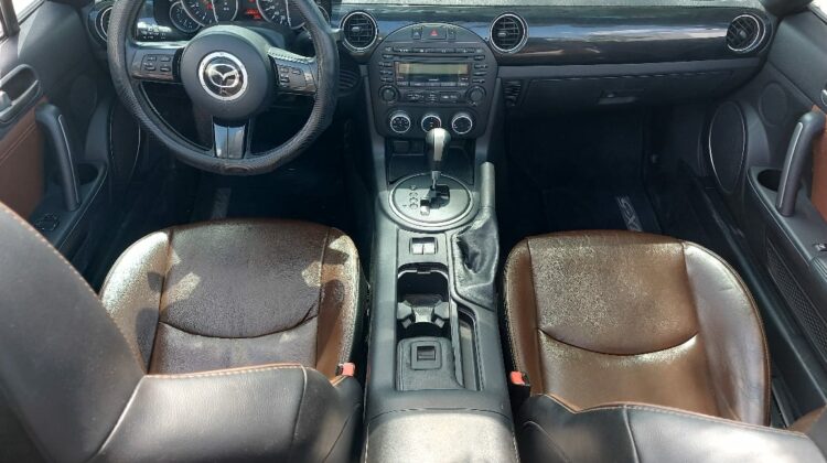 Mazda MX-5 Miata Cabrio Grand Touring 2013