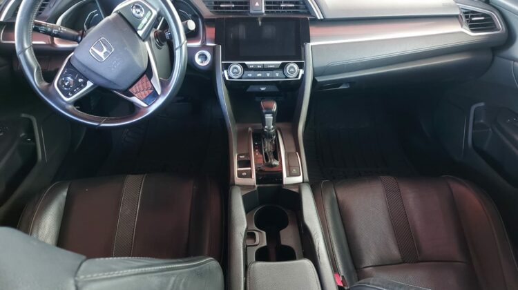 Honda Civic Touring Turbo 2019