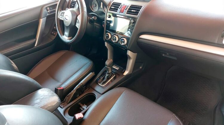 Subaru forester XSL 2.5 2016