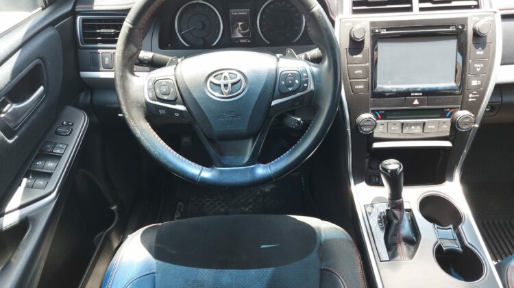 Toyota Camry XSE V6 2016