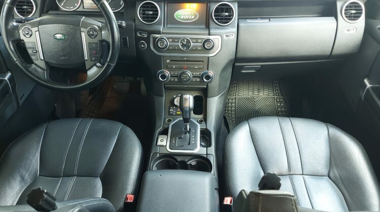 Land Rover LR4 2011