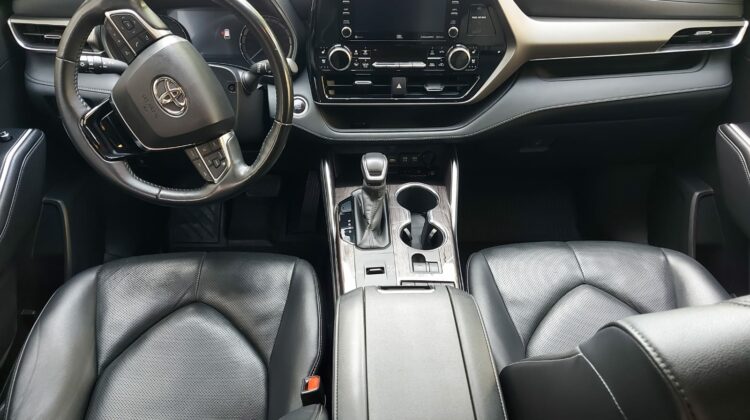 Toyota Highlander LTD 2020