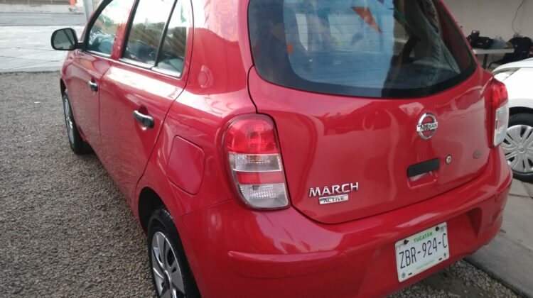 Nissan March Standard 2018