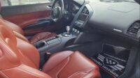 Audi R8 V10 Plus 2012