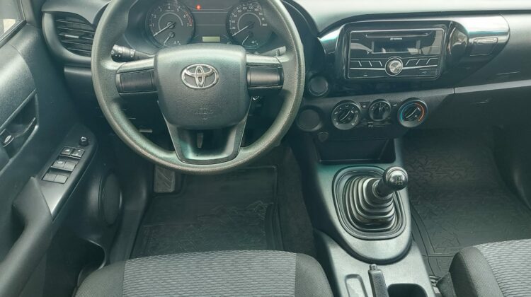 Toyota Hilux 4×2 2019