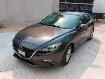 Mazda 3 SDN 2015