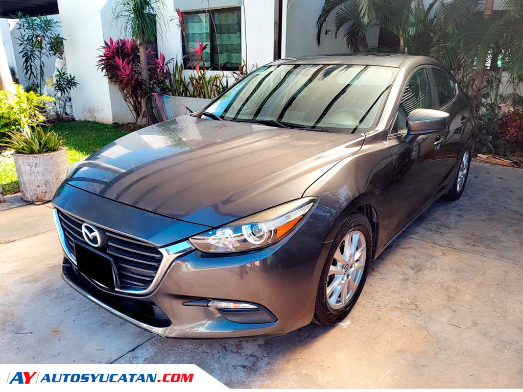 Mazda 3 Touring T/A SkyActiv 2017