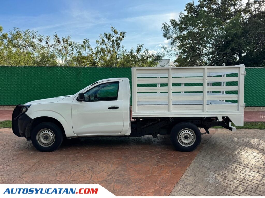 Nissan Estaca NP300 STD 2018