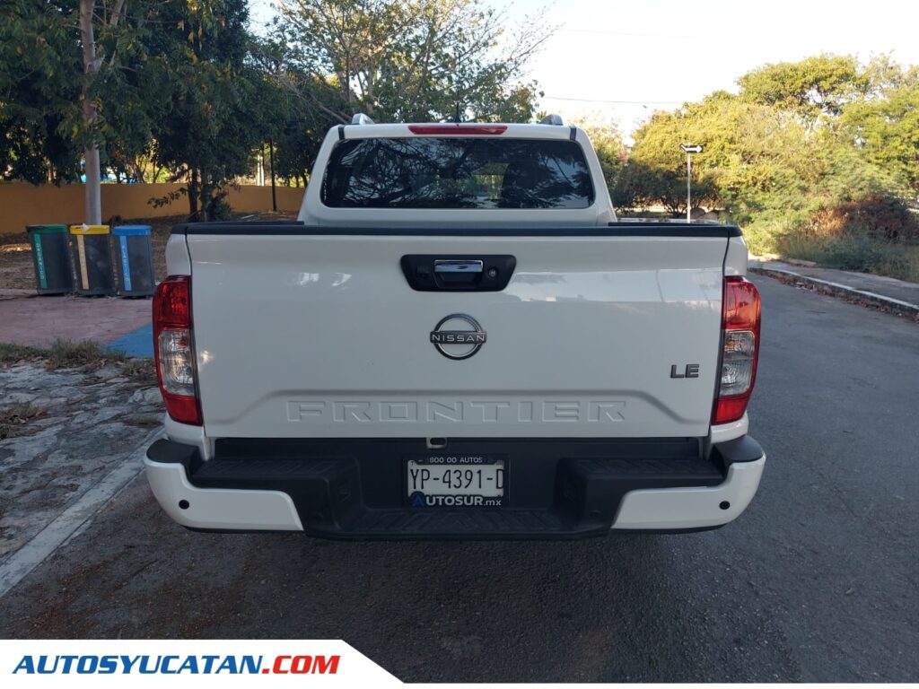 Nissan Frontier LE 2023