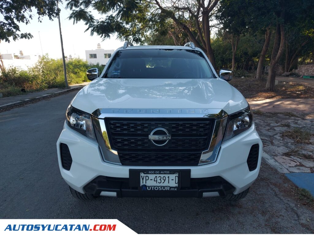 Nissan Frontier LE 2023