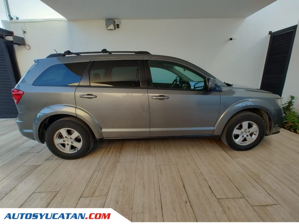 Dodge Journey SE 2012
