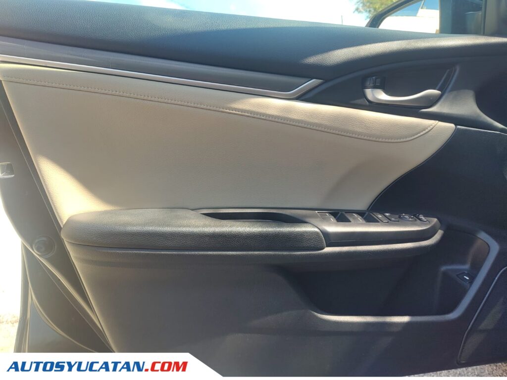 Honda Civic Touring 2019