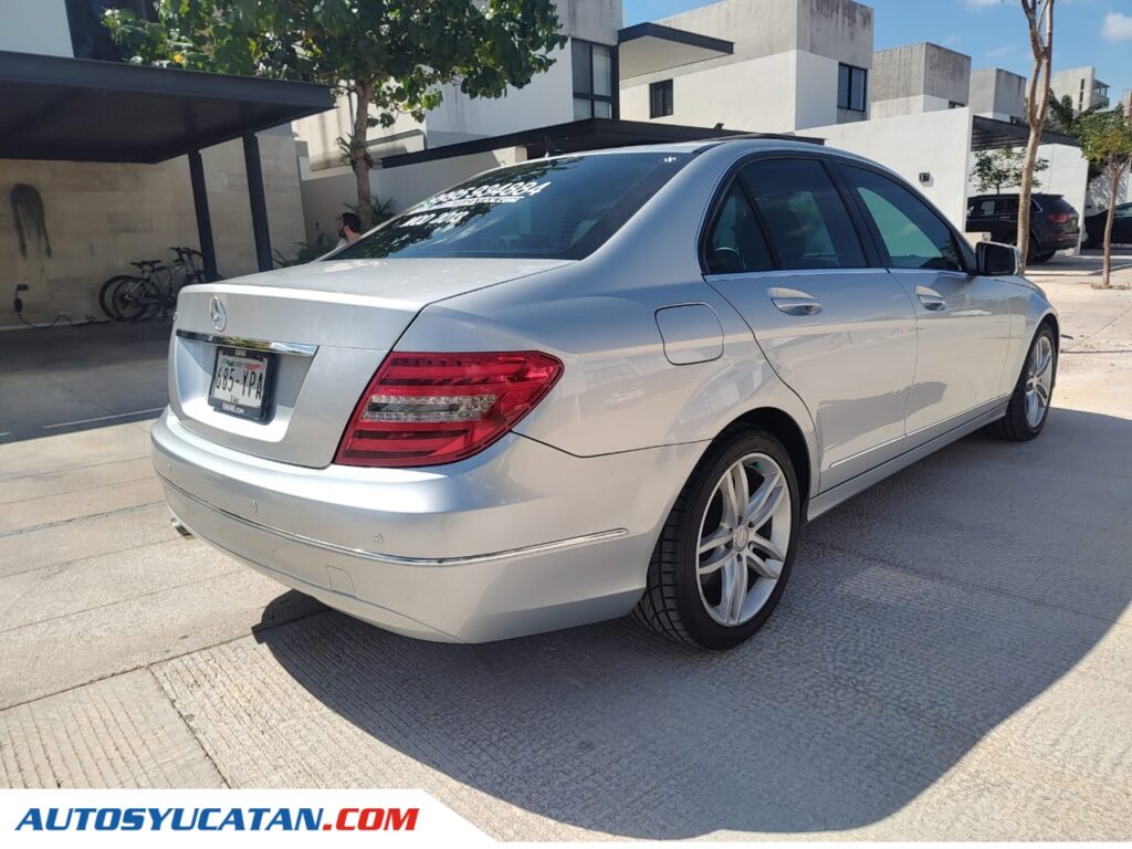 Mercedes Benz C200 2013