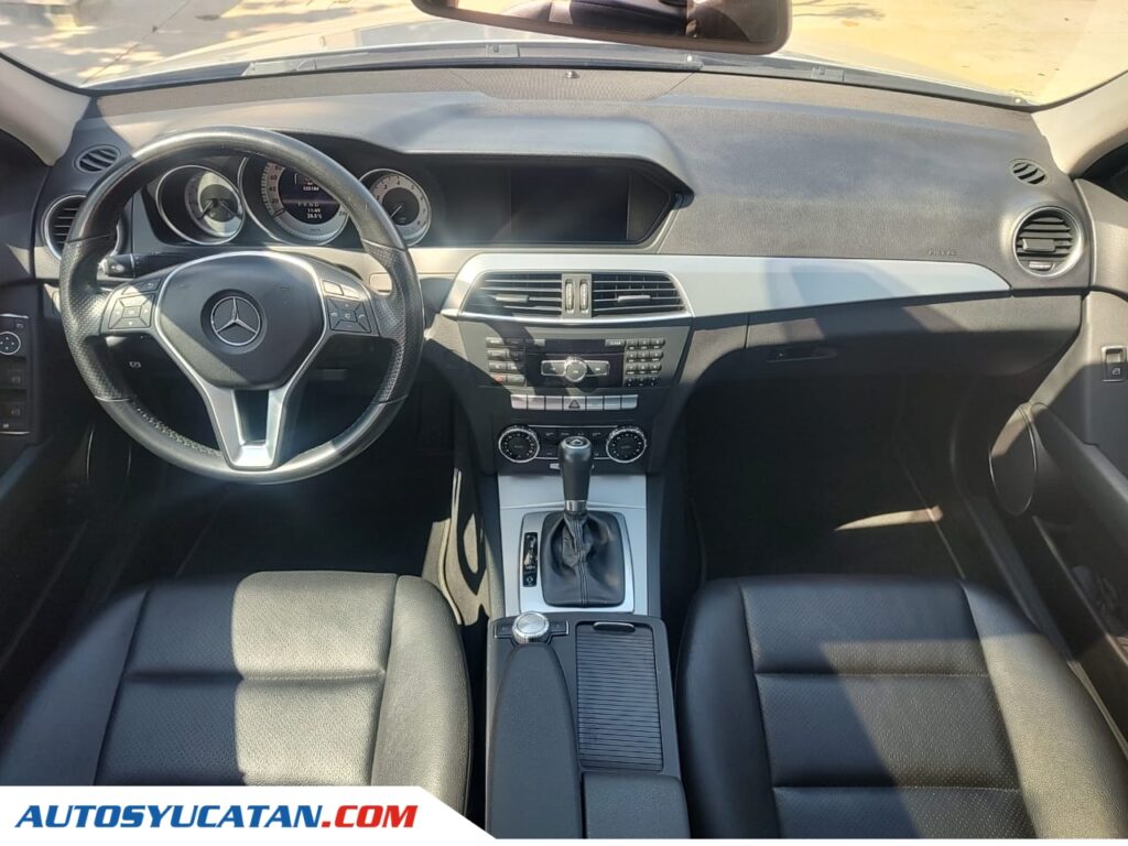 Mercedes Benz C200 2013