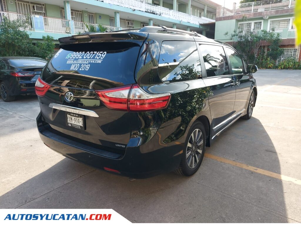 Toyota Sienna Limited 2019