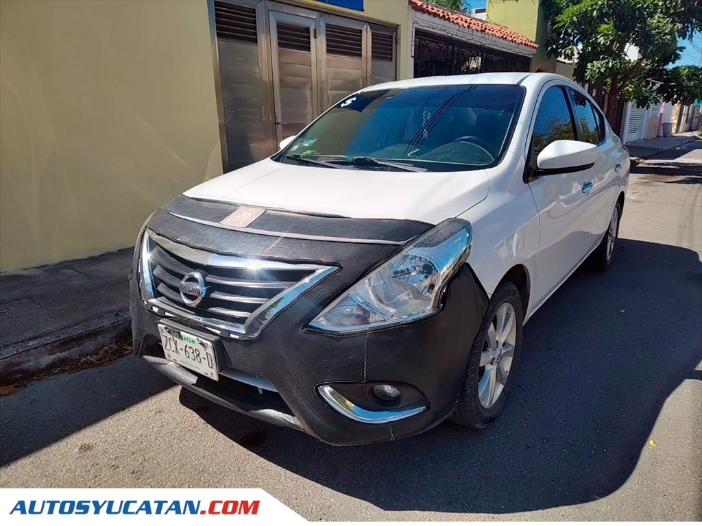 Nissan Versa Advance 2018