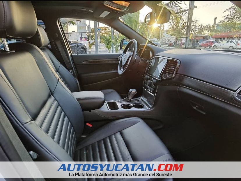 Jeep Grand Cherokee limited 2021