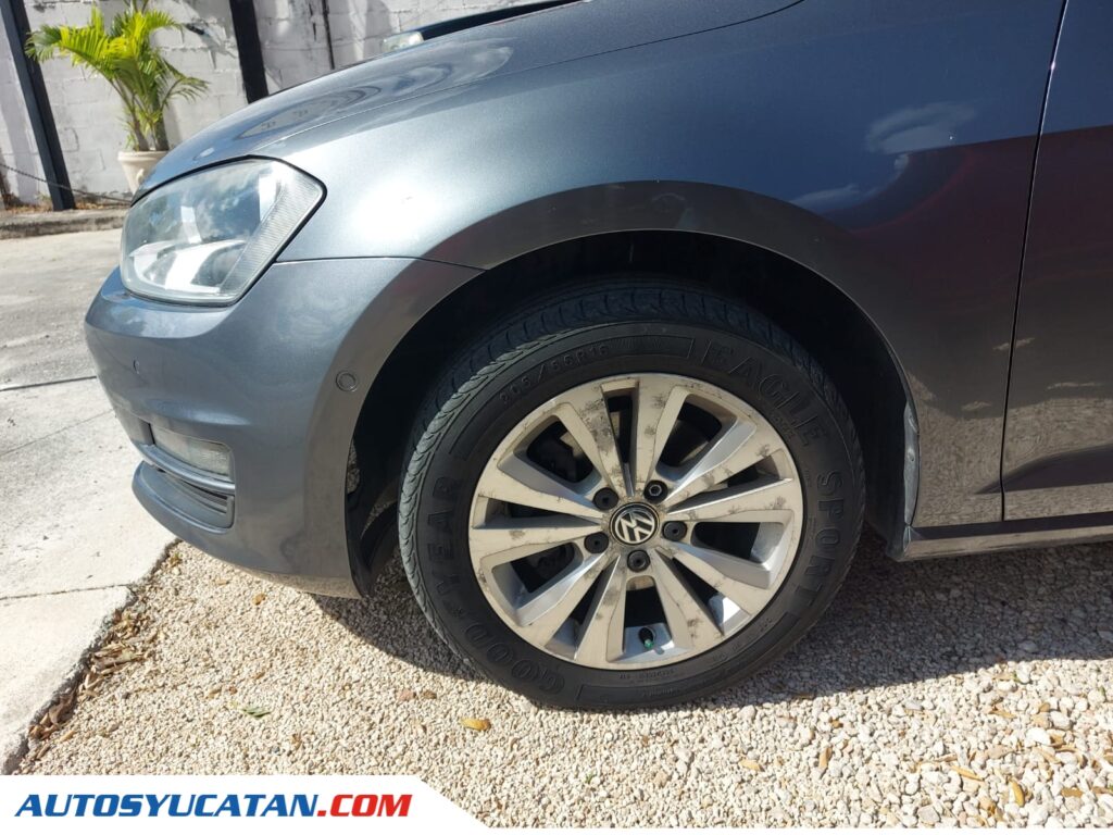 Volkswagen Golf Comfort Aut. 2015