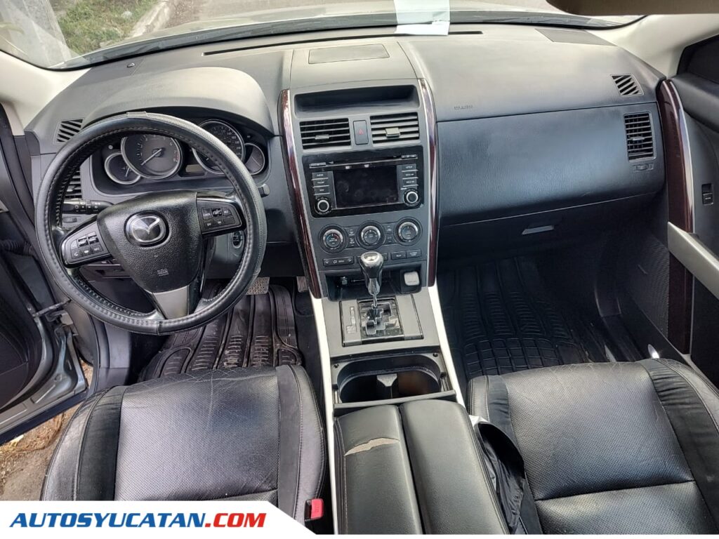 Mazda CX9 Touring 2013