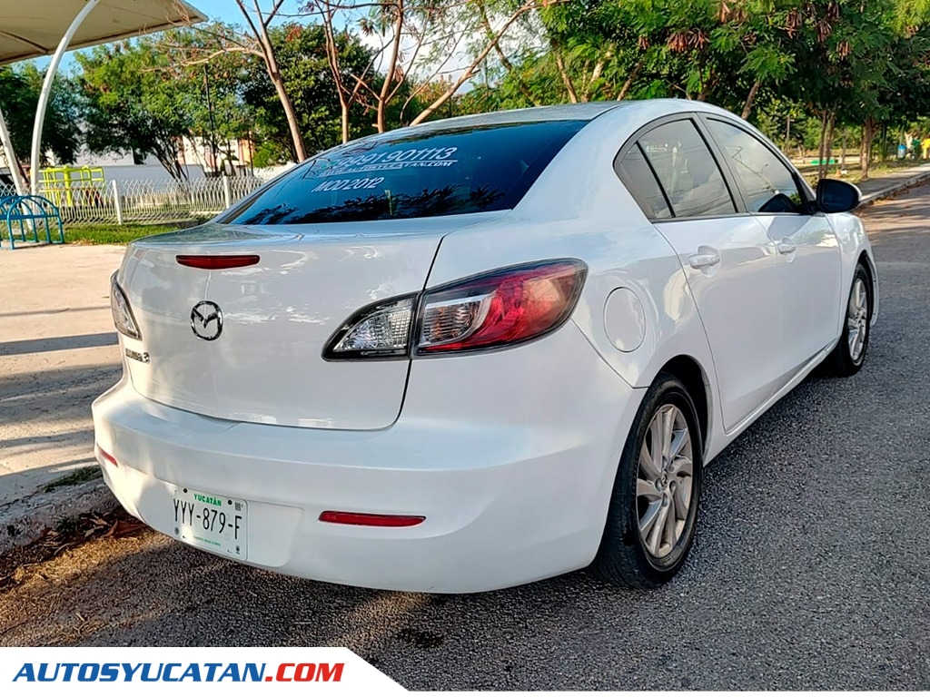 Mazda 3 I Touring 2012