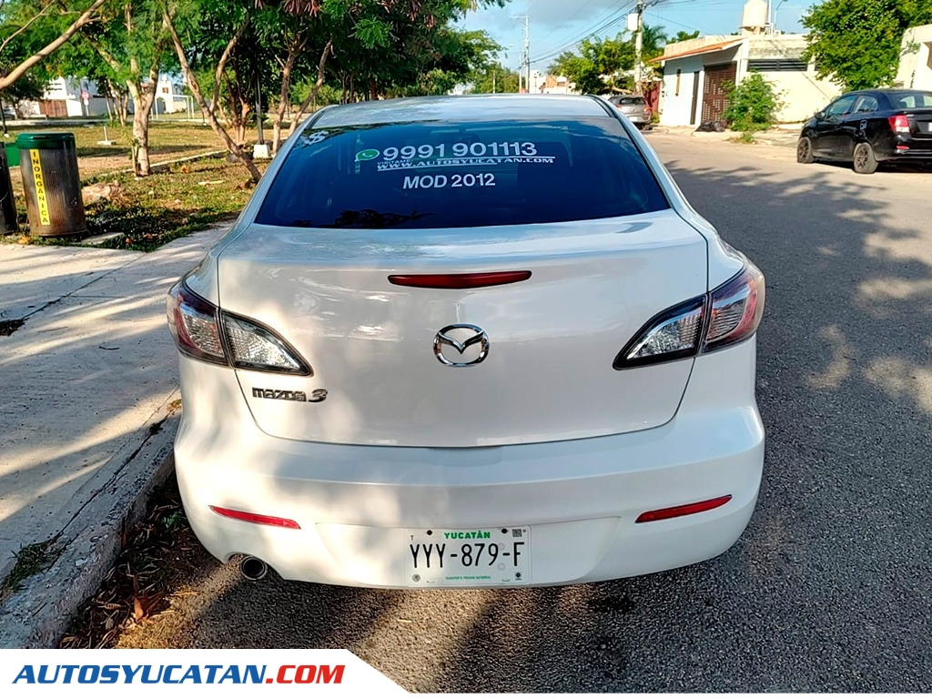 Mazda 3 I Touring 2012