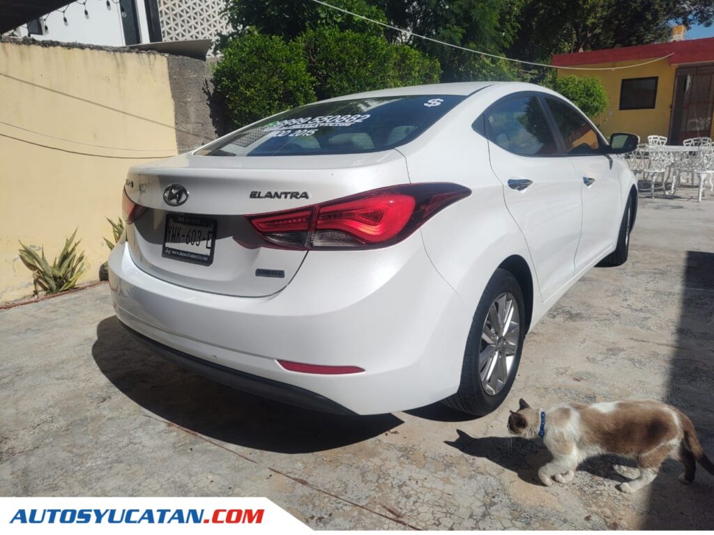 Hyundai Elantra 2015