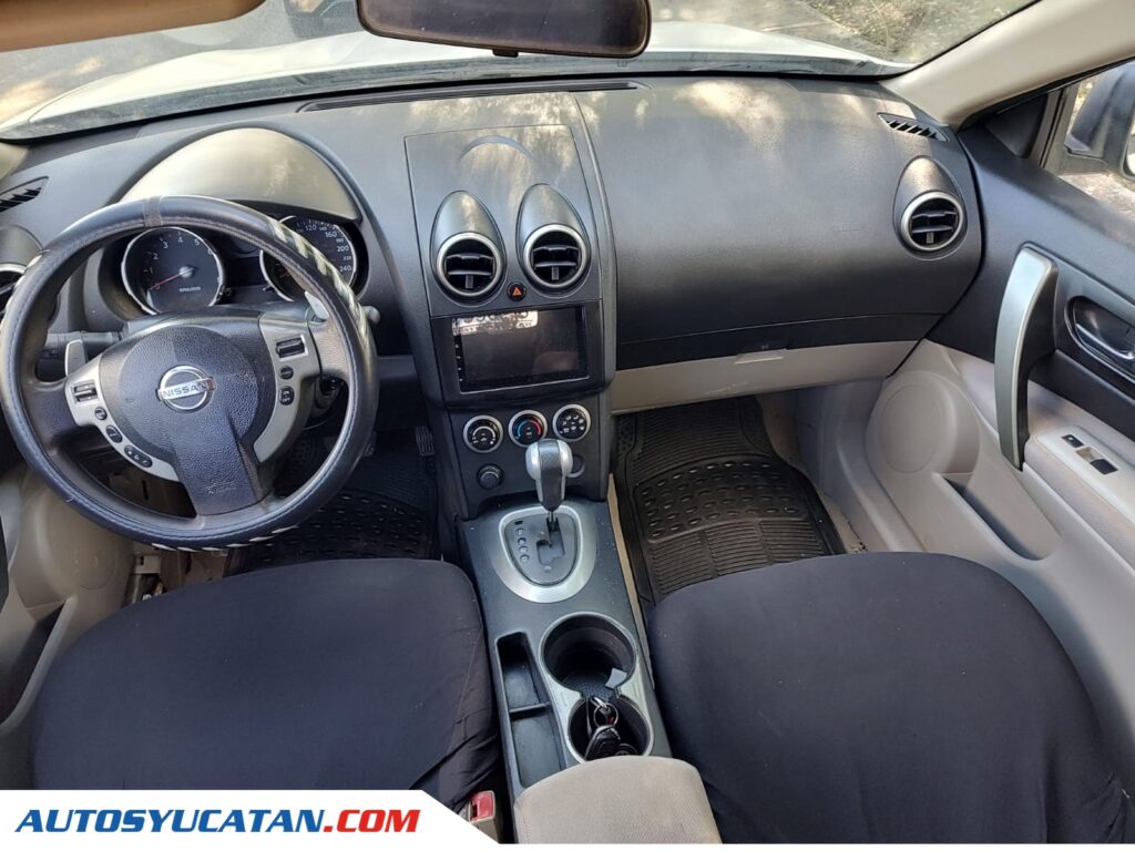 Nissan Rogue 2010