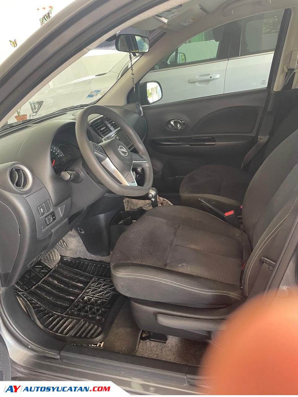 Nissan March Advance 2022 – AutosYucatan.com