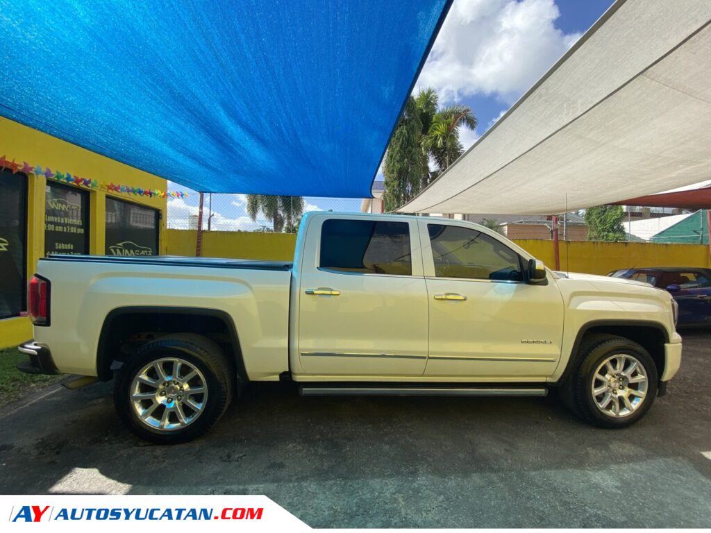 GMC SIERRA DENALI