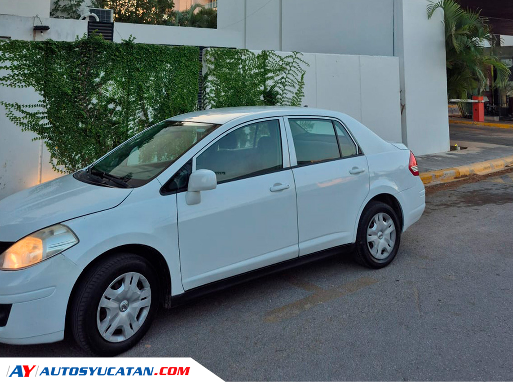 Nissan Tiida Comfort 2012