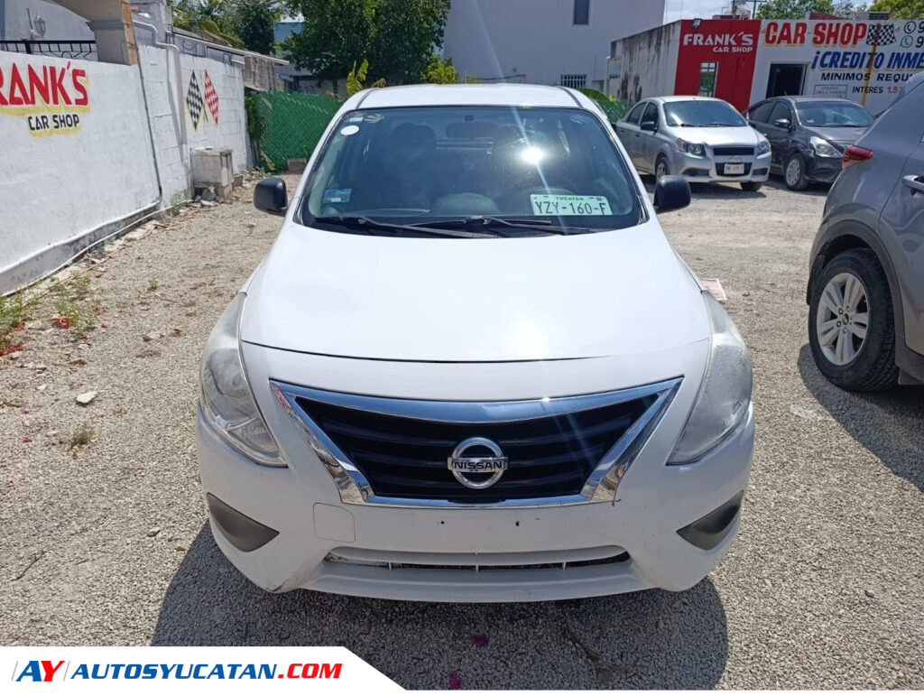 Nissan Versa 2019