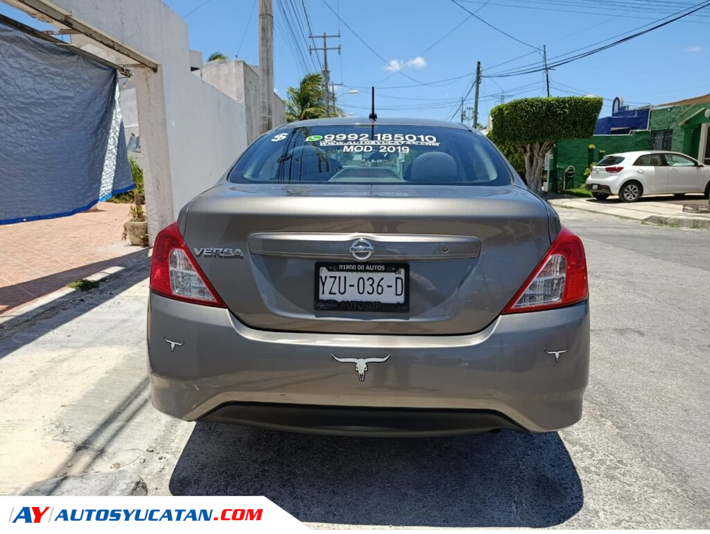 Nissan Versa Sense 2019