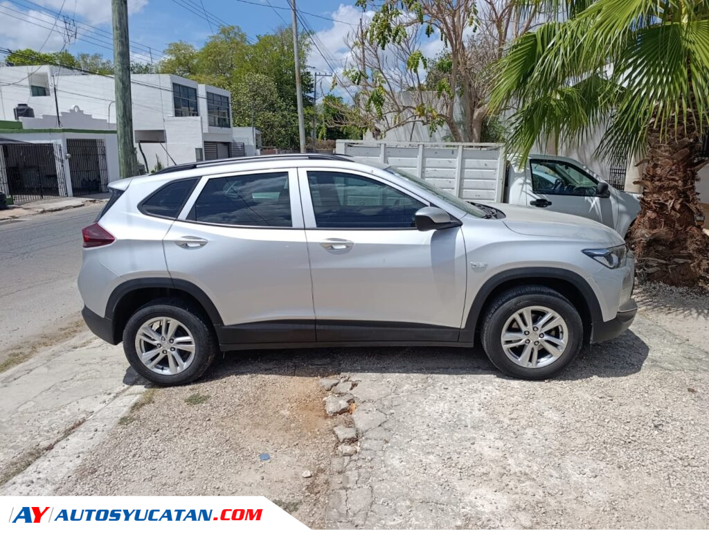 Chevrolet Tracker LS 2023