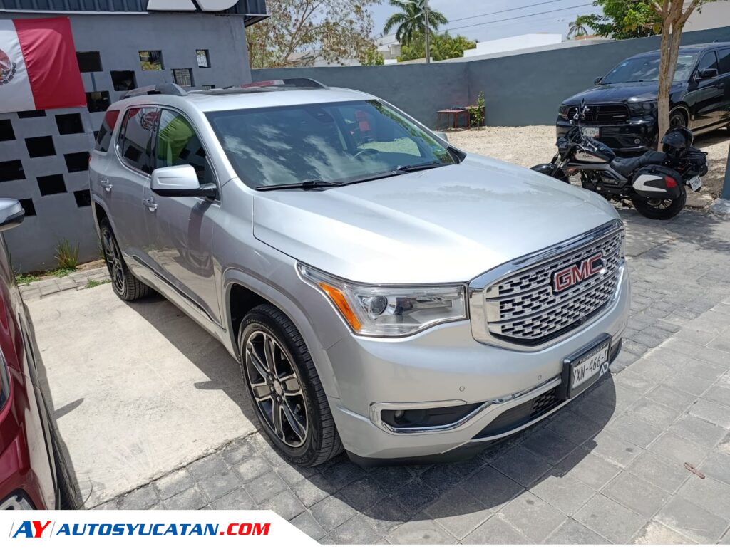 GMC Acadia Denali 2018