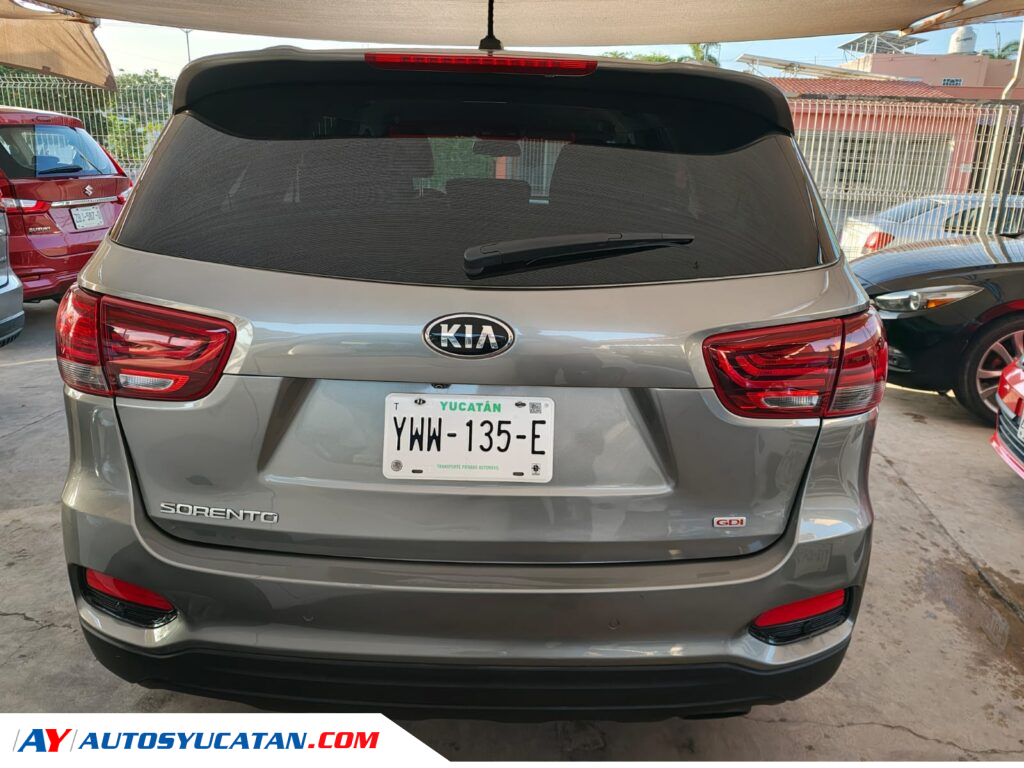Kia Sorento LX Automático 2019