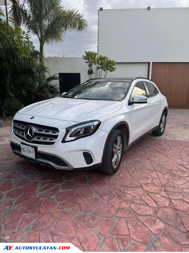 Mercedes Benz CLase GLA 2019
