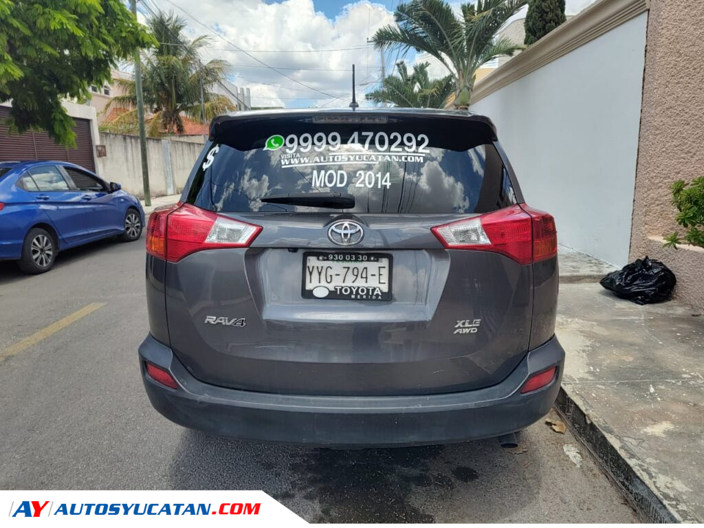 Toyota RAV4 XLE AWD 2014