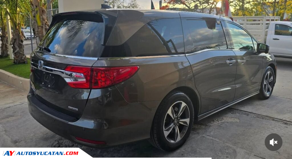 Honda Odyssey Touring 2018