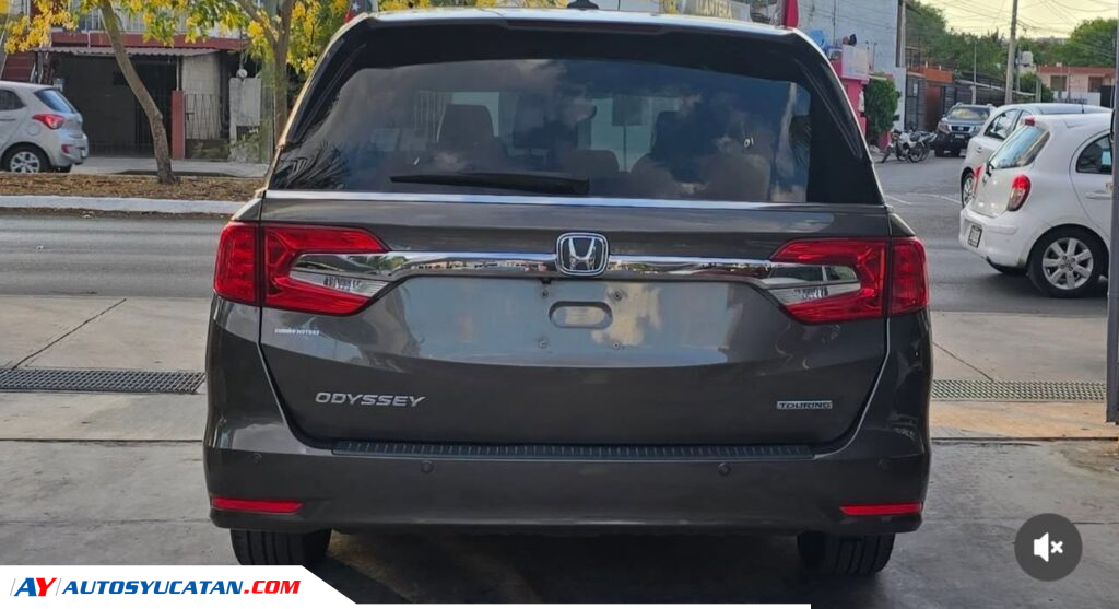 Honda Odyssey Touring 2018