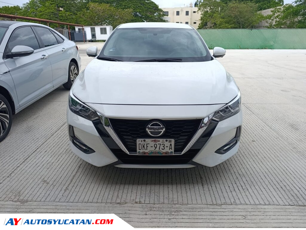 Nissan Sentra Advance 2024