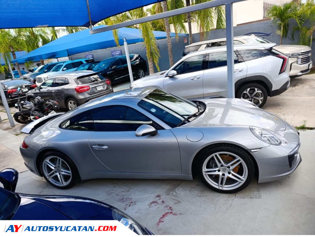 Porsche 911 Carrera 2017