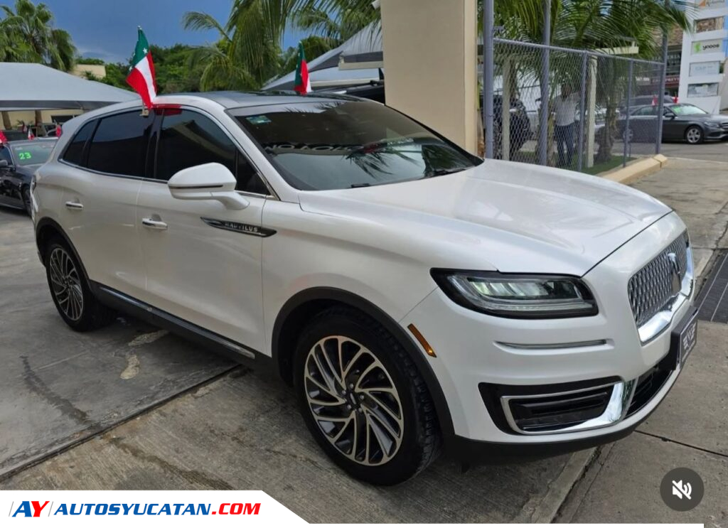 Lincoln Nautilus 2019