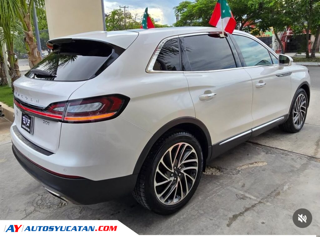 Lincoln Nautilus 2019