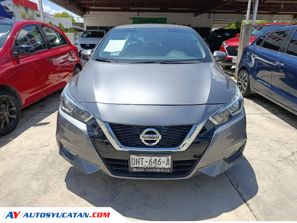 Nissan Versa Automático 2020