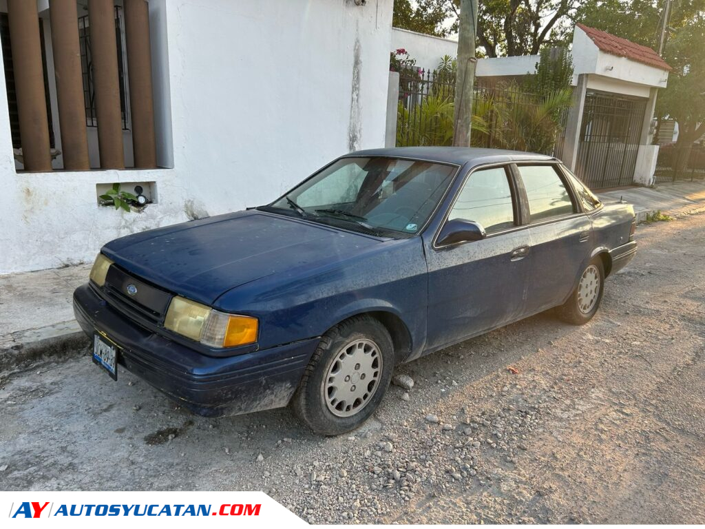 Ford Topaz 1995