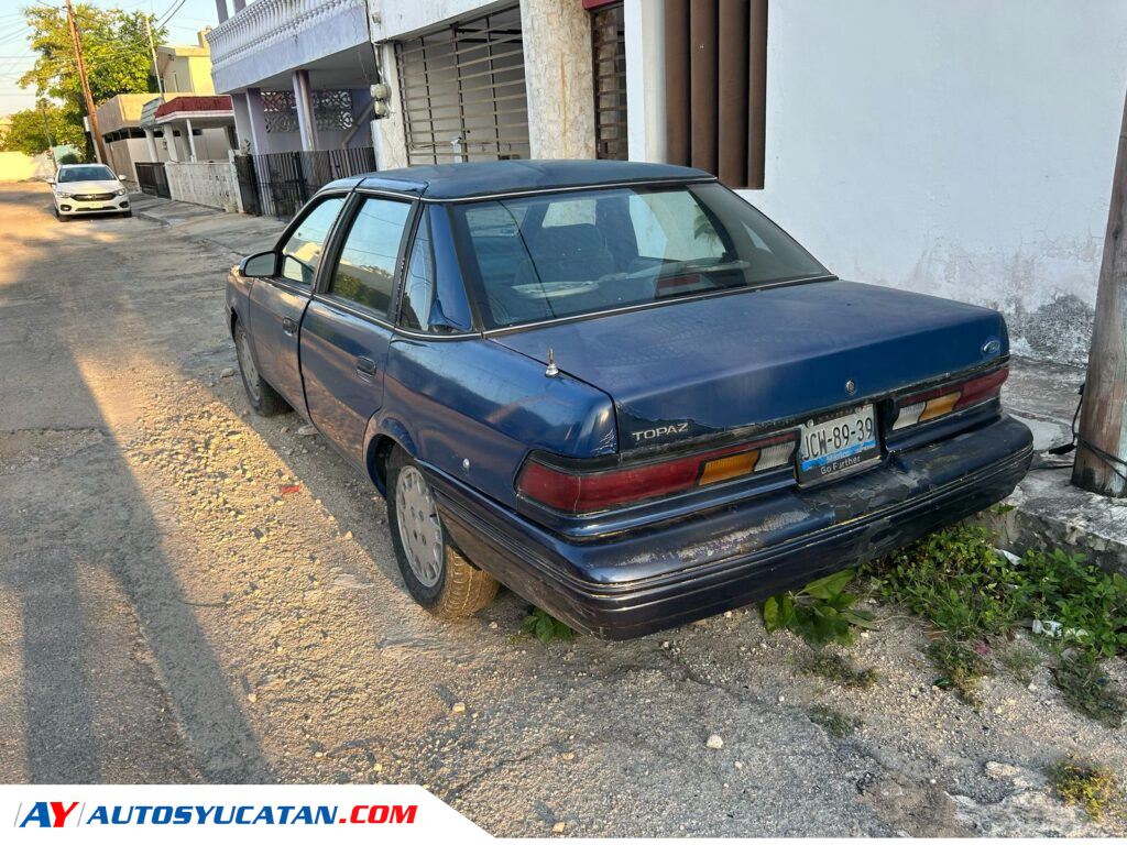 Ford Topaz 1995