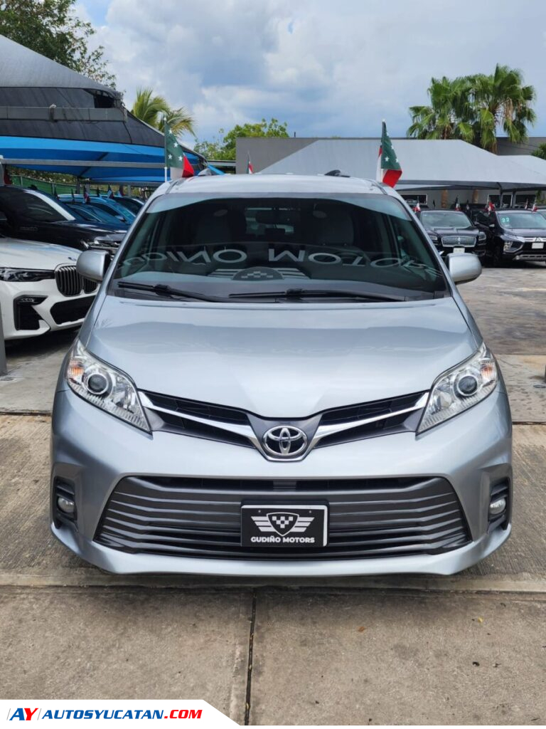 Toyota Sienna 2020