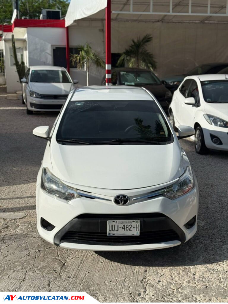 TOYOTA YARIS 2017