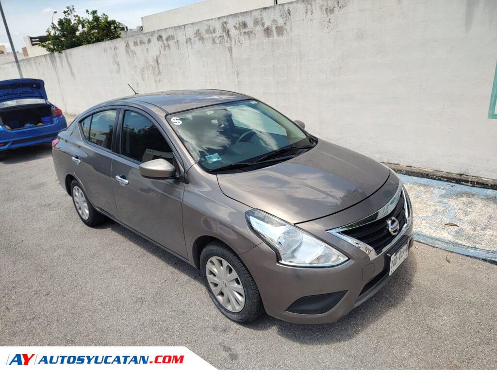 Nissan Versa Sense 2018